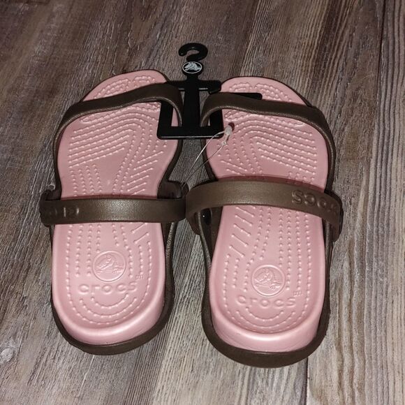 Crocs brown girls sandals Sz 4 New - Picture 3 of 10